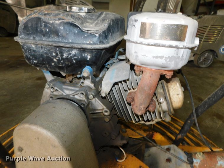 image for item HX9272 Wacker CT48ADT power trowel