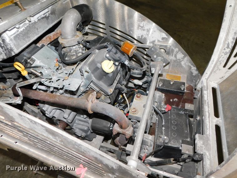 image for item HX9274 Husqvarna Soff-Cut X4200 SAW-EPA concrete saw