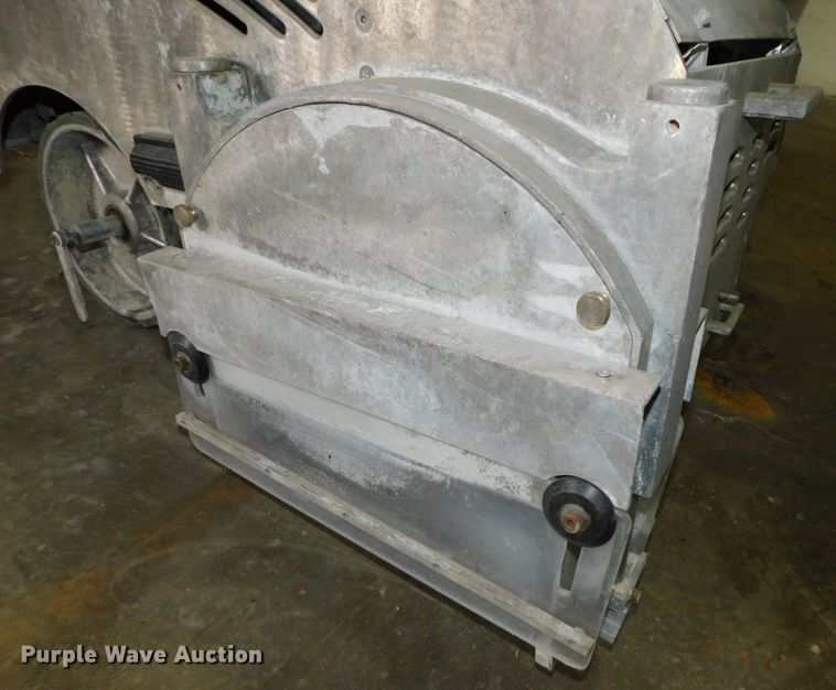 image for item HX9274 Husqvarna Soff-Cut X4200 SAW-EPA concrete saw