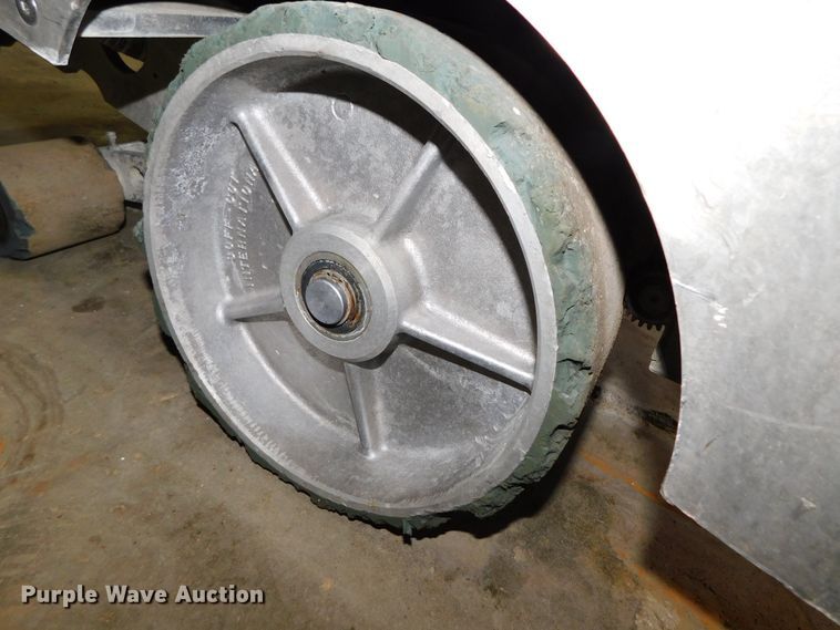 image for item HX9274 Husqvarna Soff-Cut X4200 SAW-EPA concrete saw