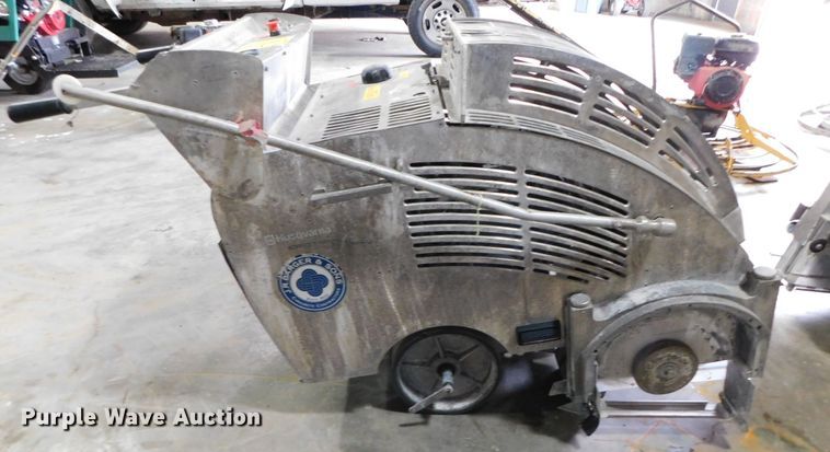 image for item HX9275 Husqvarna Soff-Cut X4200 SAW-EPA concrete saw