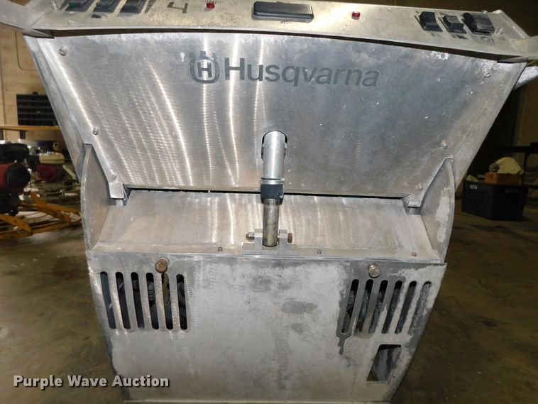 image for item HX9275 Husqvarna Soff-Cut X4200 SAW-EPA concrete saw