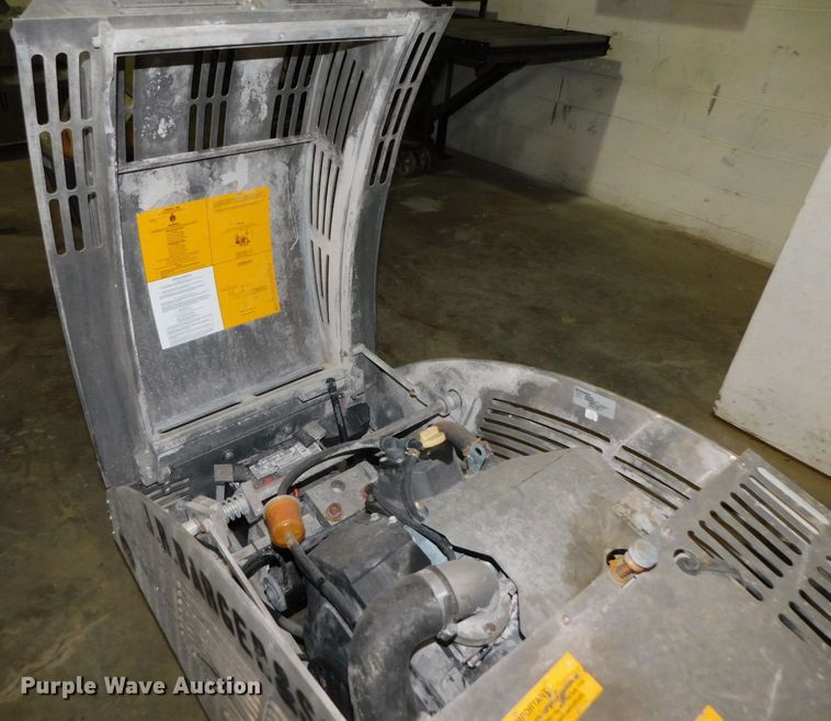 image for item HX9276 Husqvarna Soff-Cut X4200 SAW-EPA concrete saw