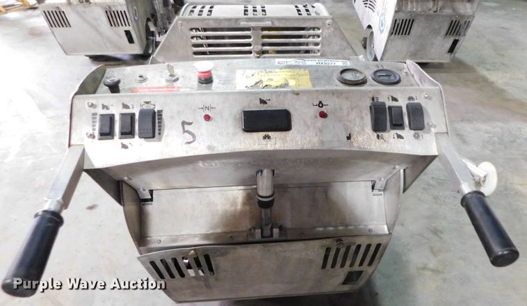 image for item HX9277 Husqvarna Soff-Cut X4200 SAW-EPA concrete saw