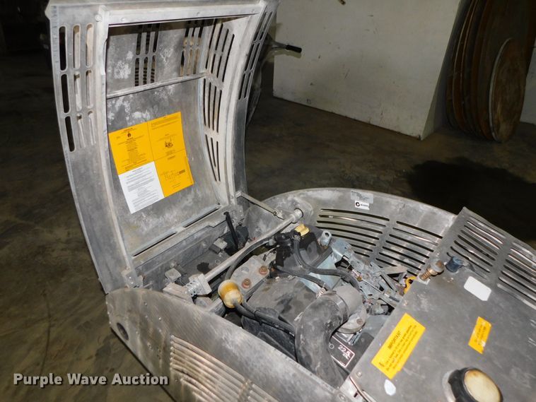 image for item HX9277 Husqvarna Soff-Cut X4200 SAW-EPA concrete saw