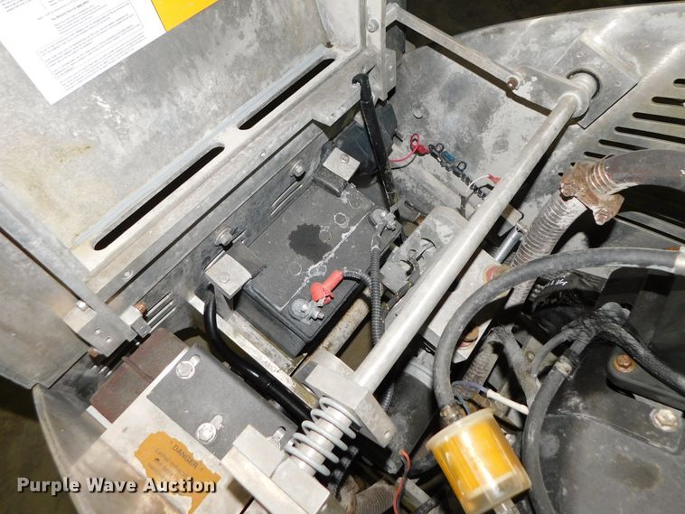 image for item HX9277 Husqvarna Soff-Cut X4200 SAW-EPA concrete saw