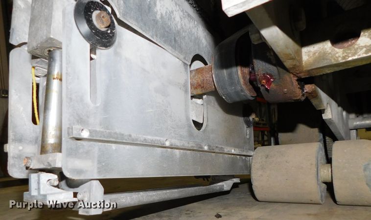 image for item HX9277 Husqvarna Soff-Cut X4200 SAW-EPA concrete saw