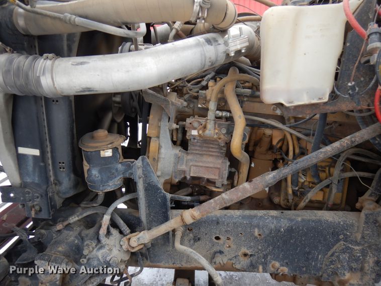 image for item HX9578 1994 Ford L9000  dump truck