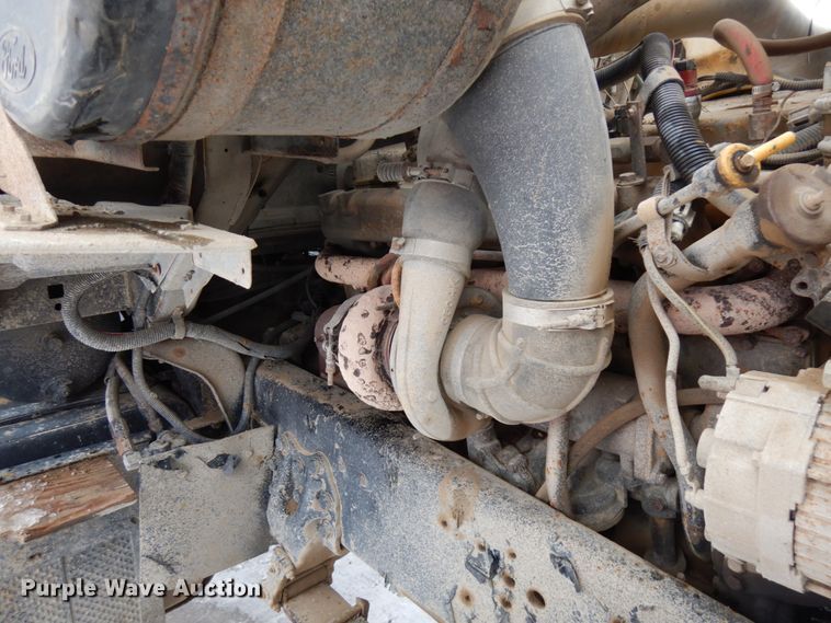 image for item HX9578 1994 Ford L9000  dump truck