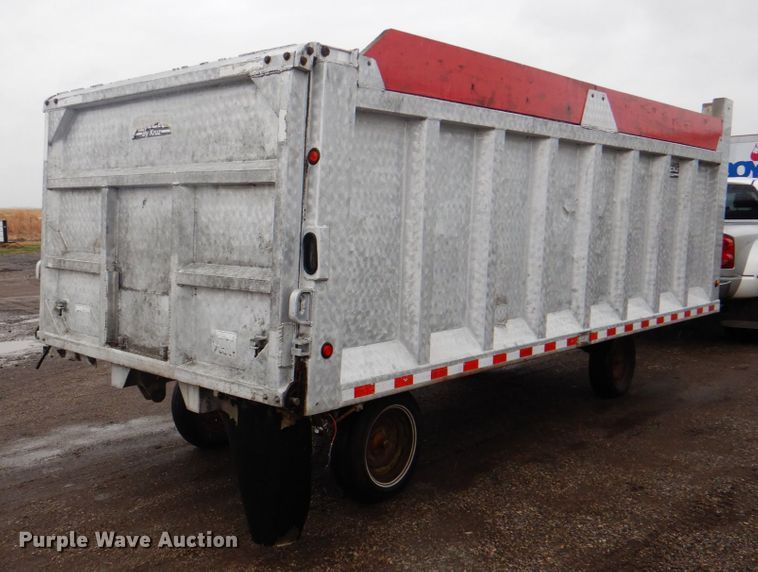 image for item II9813 Ravens aluminum dump bed