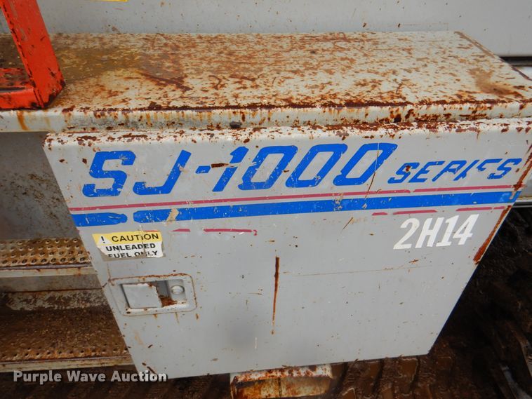 image for item II9916 1998 Skyjack SJ9250  scissor lift