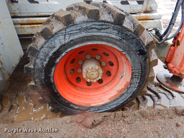 image for item II9916 1998 Skyjack SJ9250  scissor lift