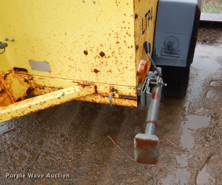 image for item II9918 Wacker LTP4  light plant