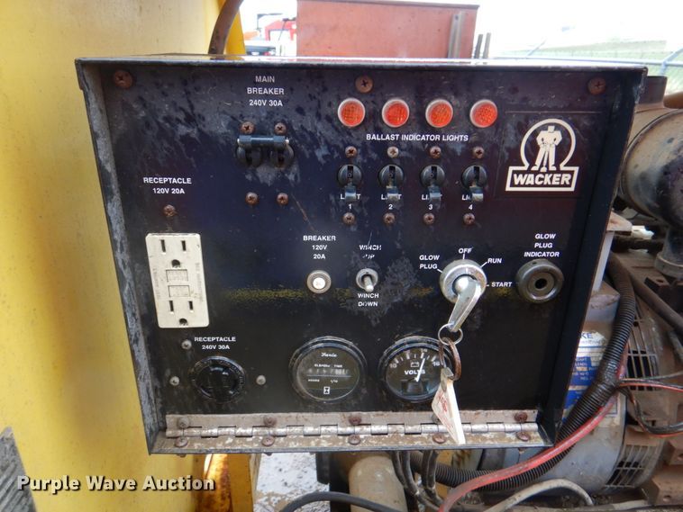 image for item II9918 Wacker LTP4  light plant