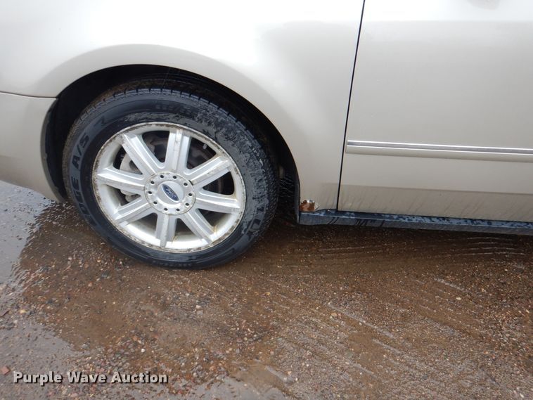 image for item II9920 2005 Ford Five Hundred