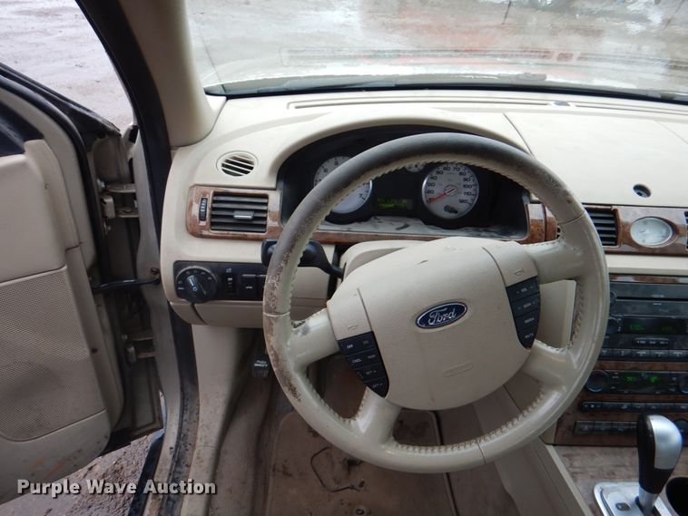 image for item II9920 2005 Ford Five Hundred