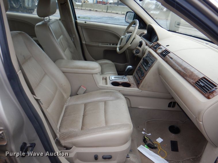 image for item II9920 2005 Ford Five Hundred