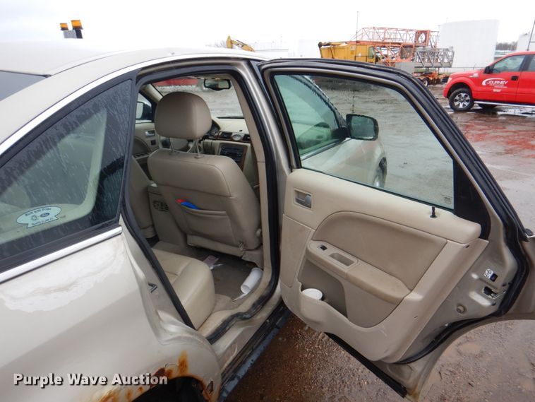 image for item II9920 2005 Ford Five Hundred