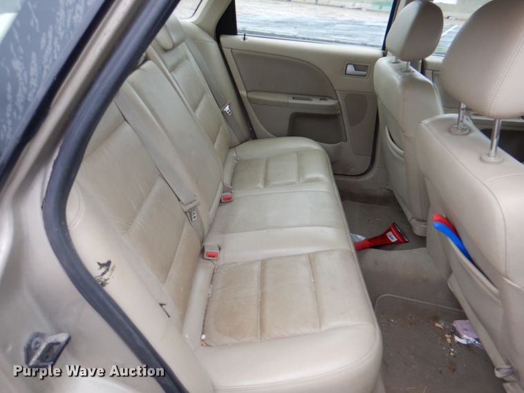 image for item II9920 2005 Ford Five Hundred