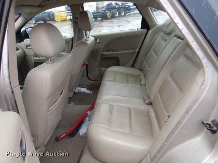 image for item II9920 2005 Ford Five Hundred