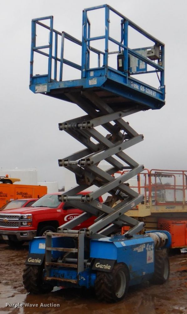 image for item II9923 Genie GS3268RT  scissor lift