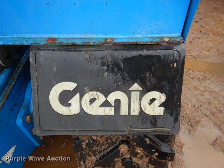 image for item II9923 Genie GS3268RT  scissor lift