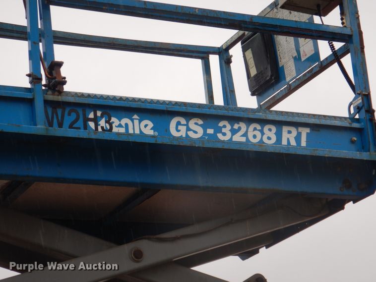 image for item II9923 Genie GS3268RT  scissor lift