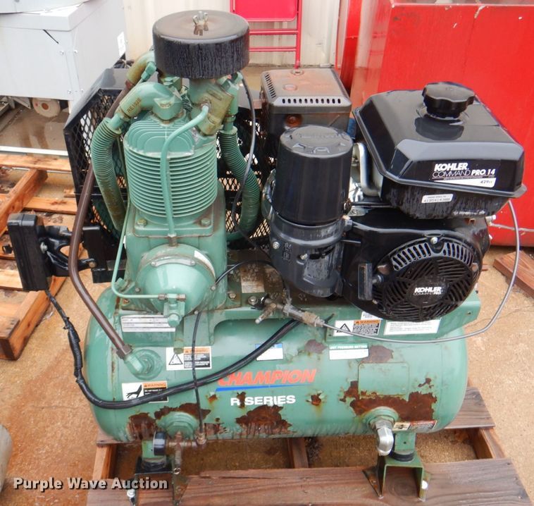 image for item II9928 Champion HGR7-3K  air compressor