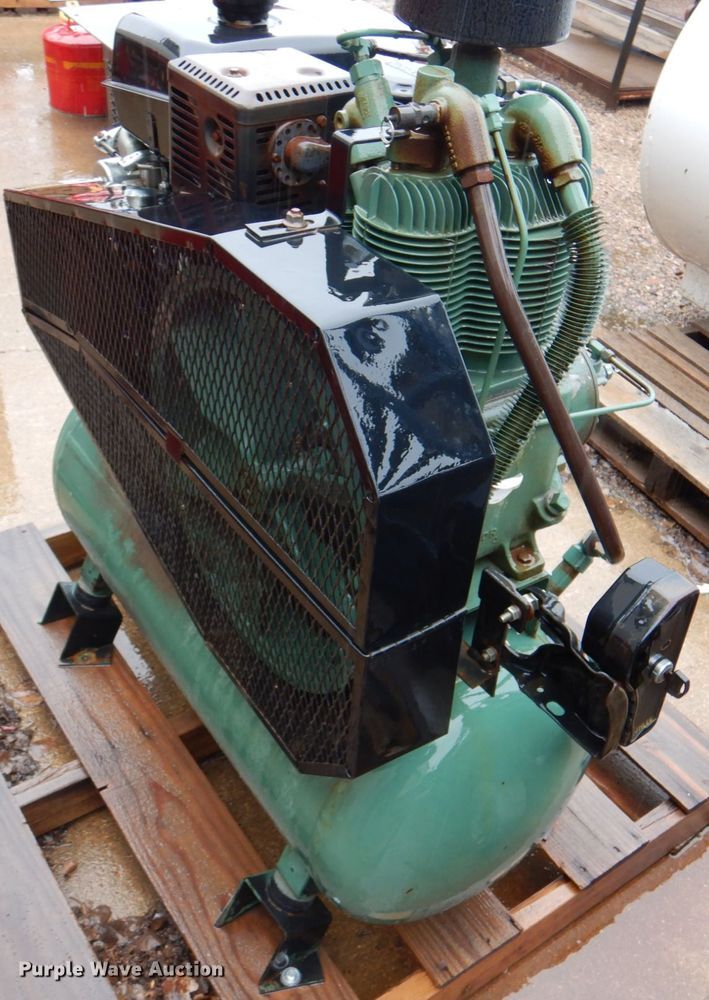 image for item II9928 Champion HGR7-3K  air compressor