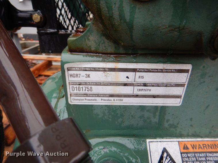 image for item II9928 Champion HGR7-3K  air compressor