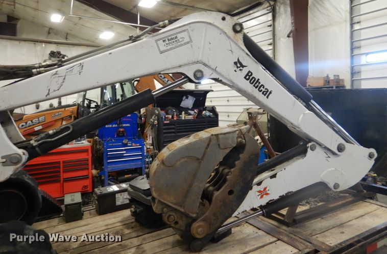 image for item IK9969 2006 Bobcat 435  mini excavator