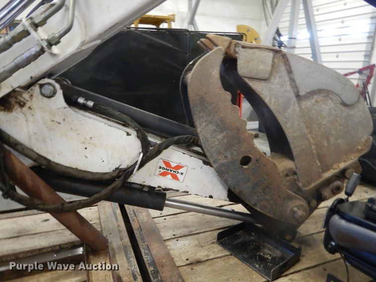 image for item IK9969 2006 Bobcat 435  mini excavator