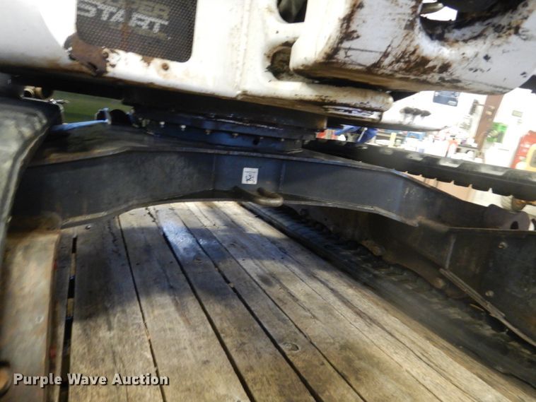 image for item IK9969 2006 Bobcat 435  mini excavator