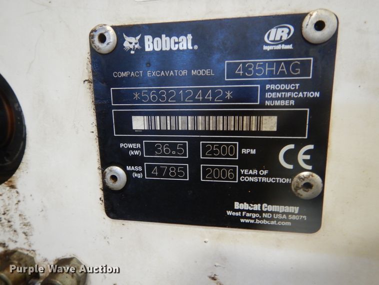 image for item IK9969 2006 Bobcat 435  mini excavator