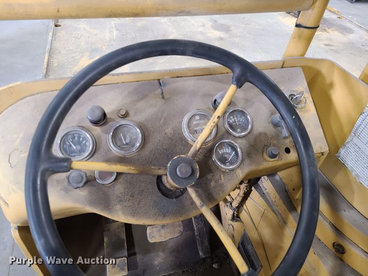 image for item IQ9029 Drott 85RM2  carry deck crane