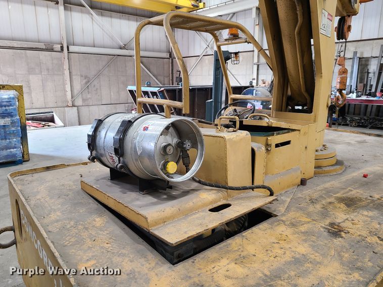 image for item IQ9029 Drott 85RM2  carry deck crane