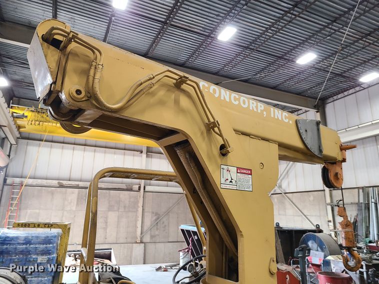 image for item IQ9029 Drott 85RM2  carry deck crane