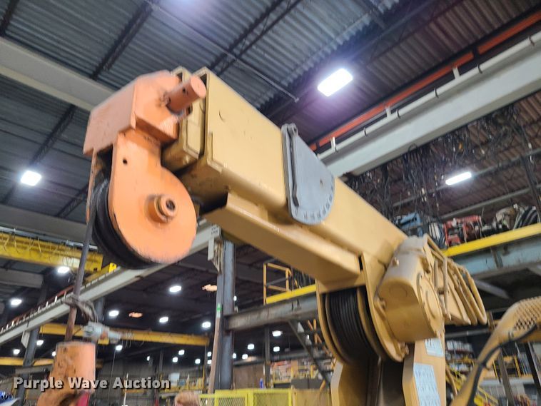 image for item IQ9029 Drott 85RM2  carry deck crane