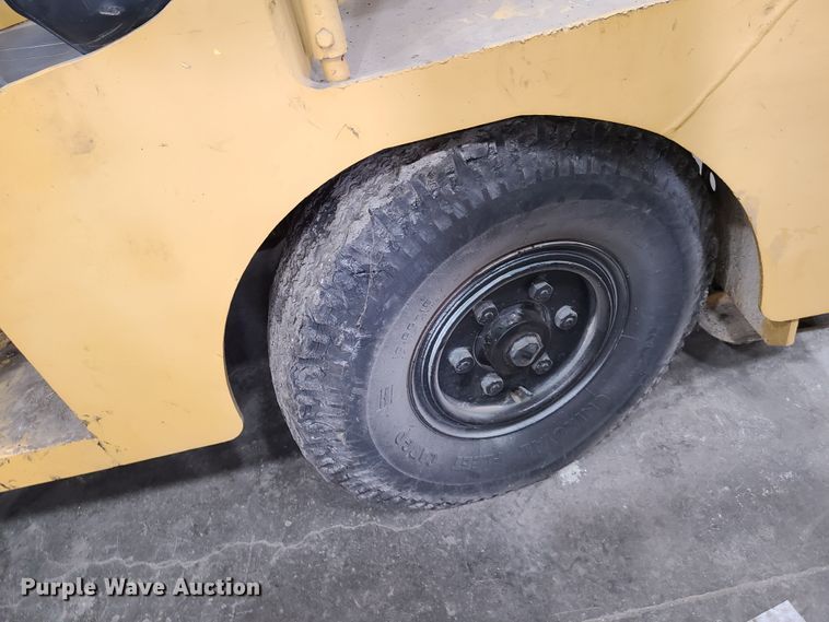 image for item IQ9029 Drott 85RM2  carry deck crane