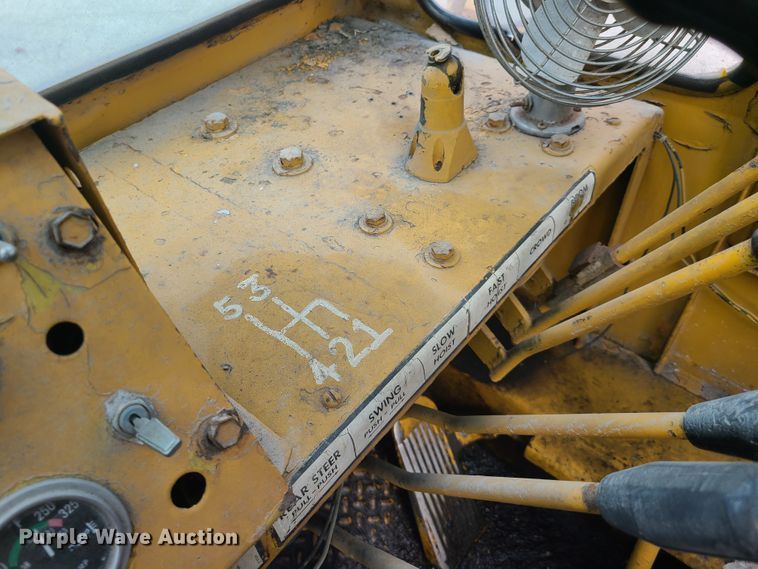 image for item IQ9033 Galion KC10  crane