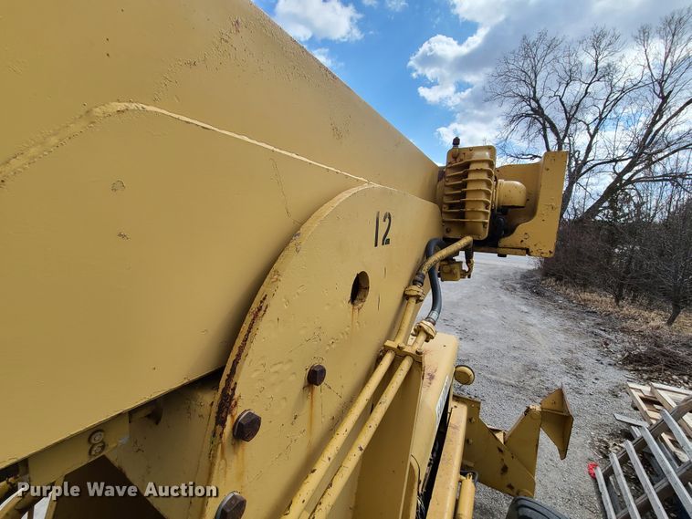 image for item IQ9033 Galion KC10  crane