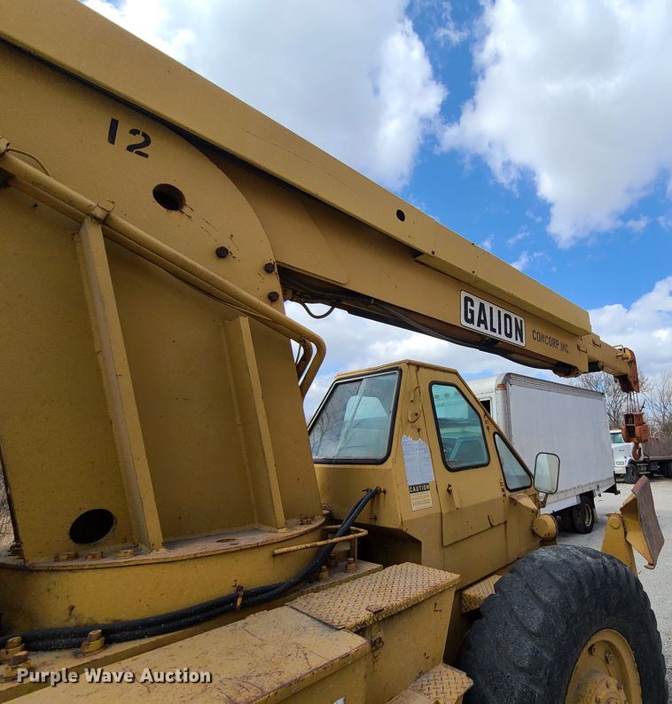 image for item IQ9033 Galion KC10  crane