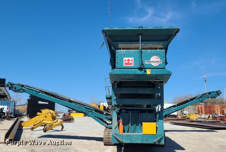 image for item IQ9081 2004 Powerscreen Warrior 1800  screening plant