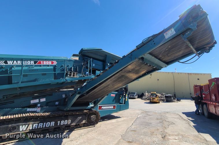 image for item IQ9081 2004 Powerscreen Warrior 1800  screening plant
