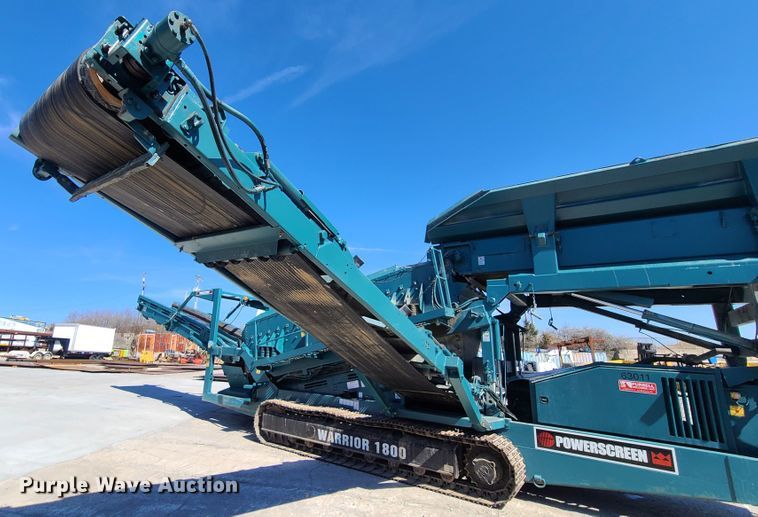 image for item IQ9081 2004 Powerscreen Warrior 1800  screening plant