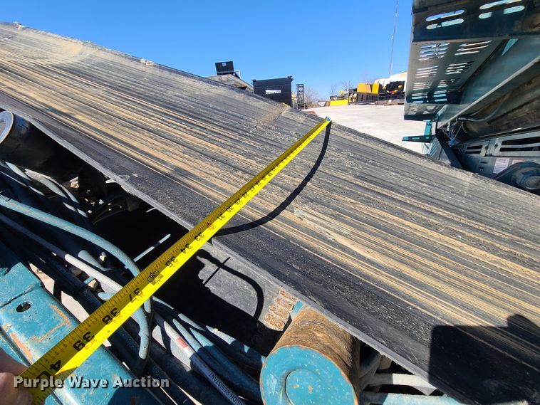 image for item IQ9081 2004 Powerscreen Warrior 1800  screening plant