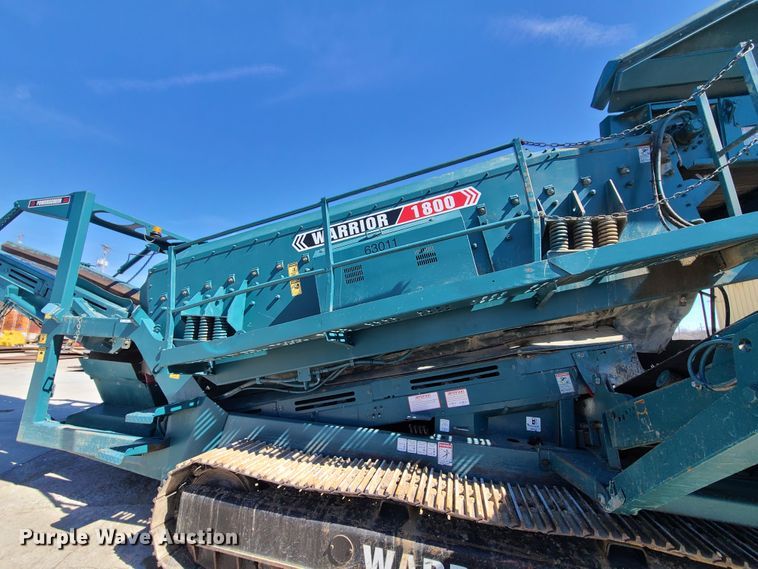 image for item IQ9081 2004 Powerscreen Warrior 1800  screening plant
