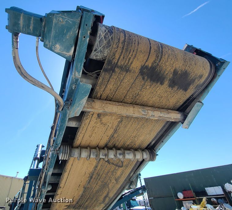 image for item IQ9081 2004 Powerscreen Warrior 1800  screening plant