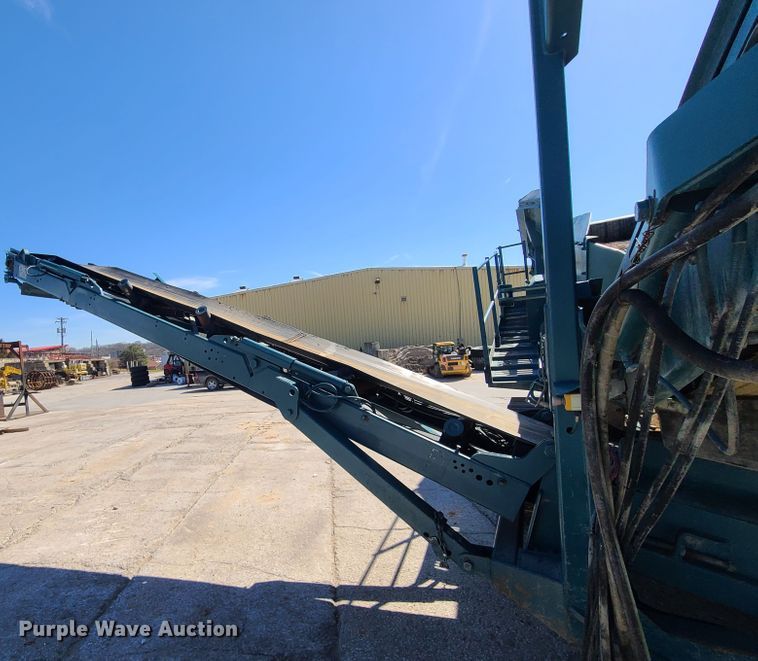 image for item IQ9081 2004 Powerscreen Warrior 1800  screening plant