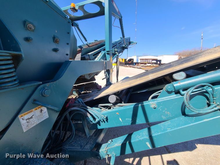 image for item IQ9081 2004 Powerscreen Warrior 1800  screening plant